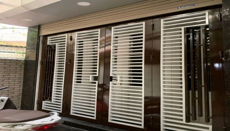 Cho Thuê nhà Ngõ Đội Cấn, Ba Đình, DT 35m- 5,5 tầng - 3 ngủ, 3 WC, giá 14 triệu. 0865089699